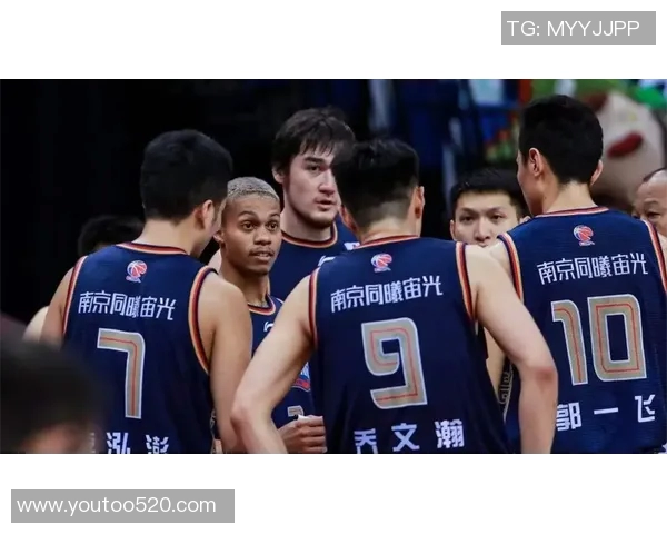 CBA赛季中期球队表现解析与阵容调整走势深度观察 CBA赛季中期球队表现解析与阵容调整走势深度观察