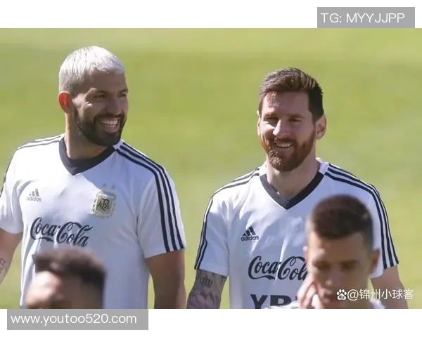 梅西社媒点赞引发广泛讨论足球圈再掀热议风波